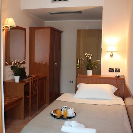 Hotel Jole Cesenatico Luaran gambar