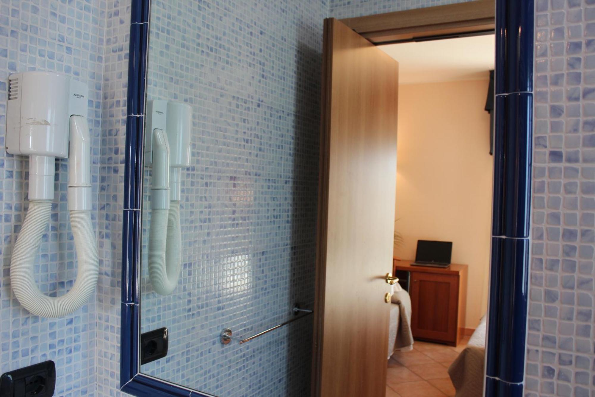 Hotel Jole Cesenatico Luaran gambar