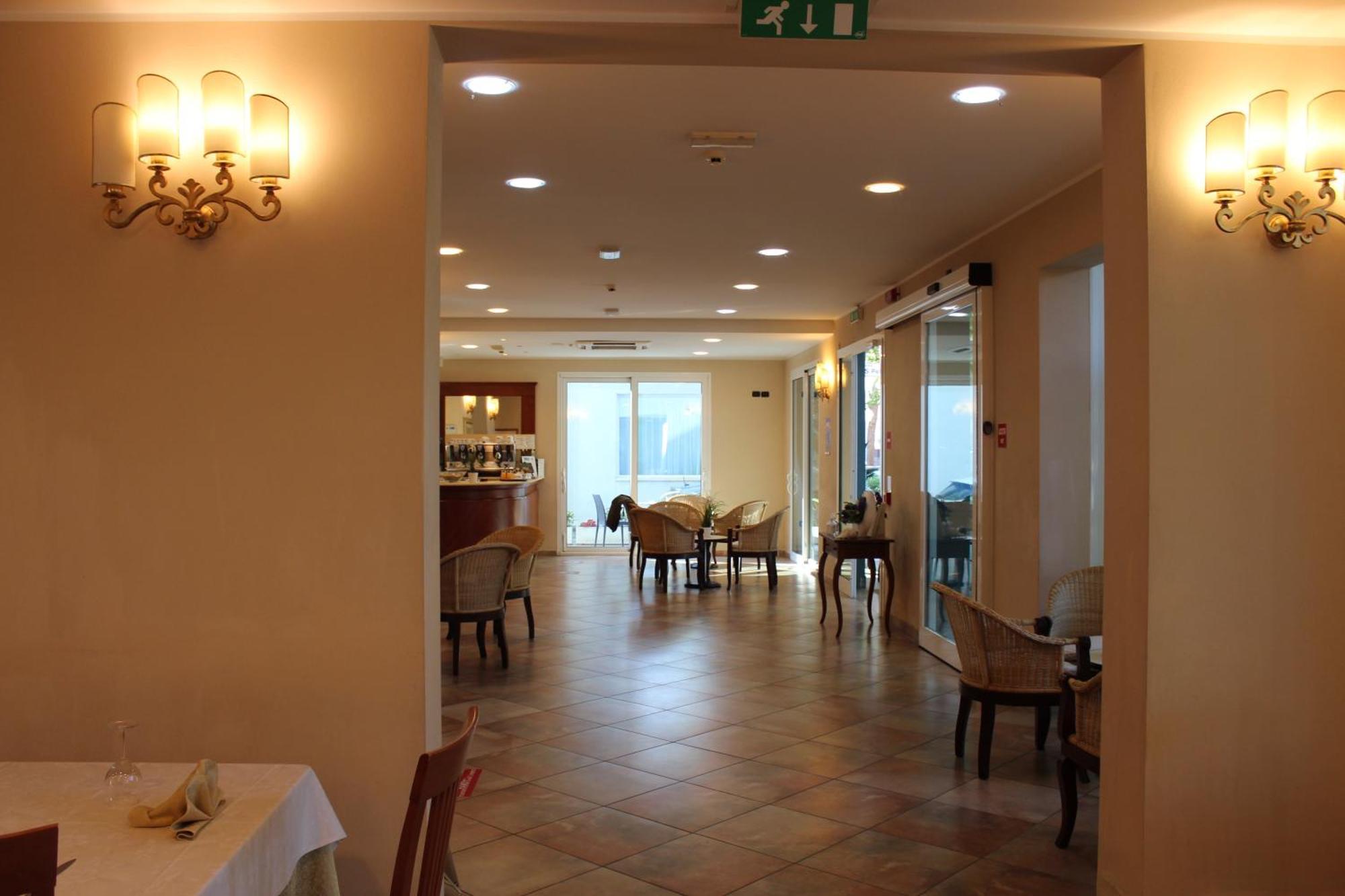 Hotel Jole Cesenatico Luaran gambar
