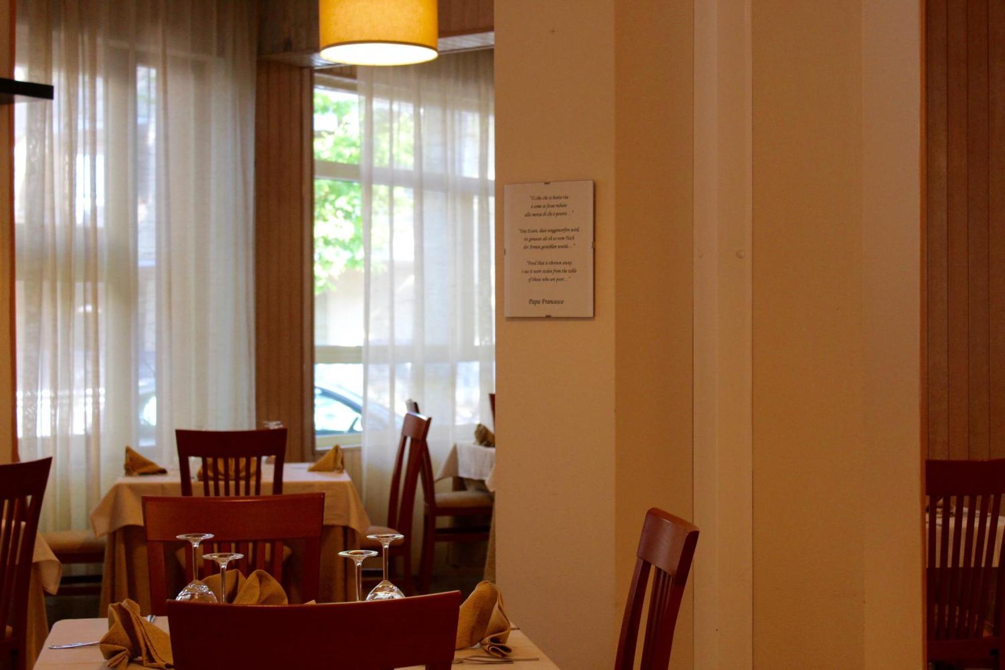 Hotel Jole Cesenatico Luaran gambar