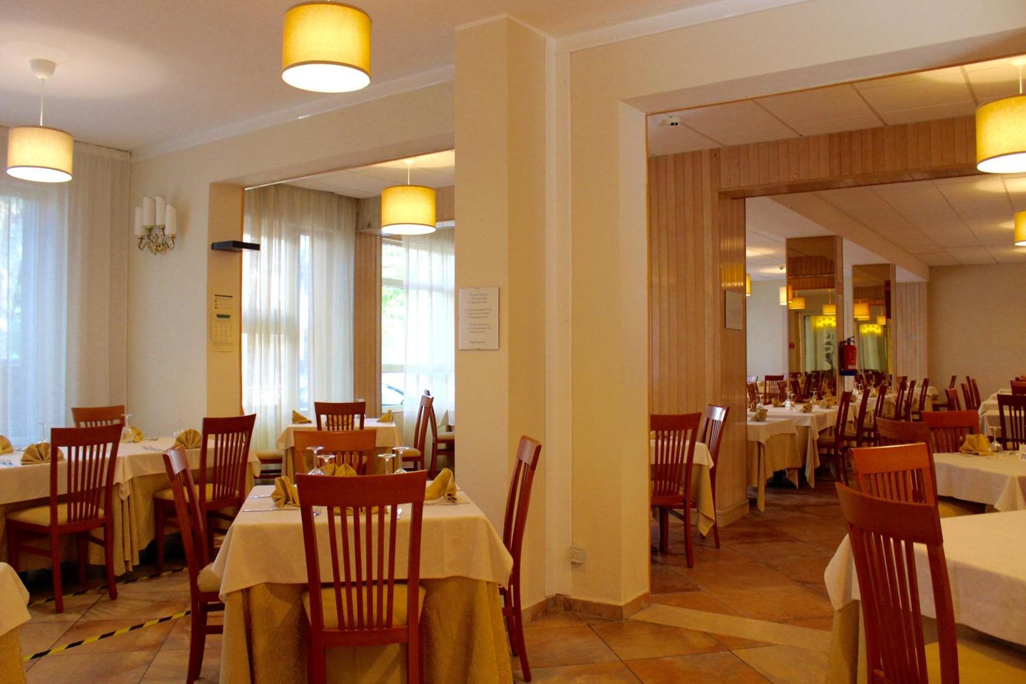 Hotel Jole Cesenatico Luaran gambar